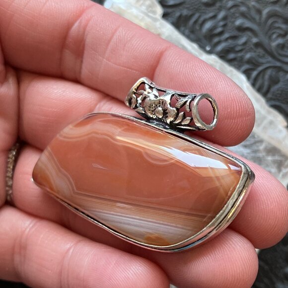 Sardonyx Crystal Jewelry Stone Pendant - Picture 6 of 10